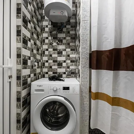 смарт-студія в центрі біля парку Oujhorod